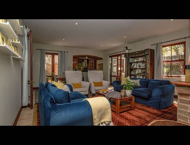 4 BEDROOM FREEHOLD FOR SALE IN FAERIE GLEN